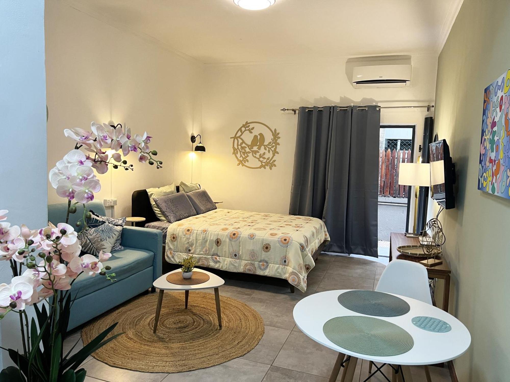 Newly Renovated Studio Apartment With Rooftop Pool, Few Steps To The Beach Flic-en-Flacq 外观 照片