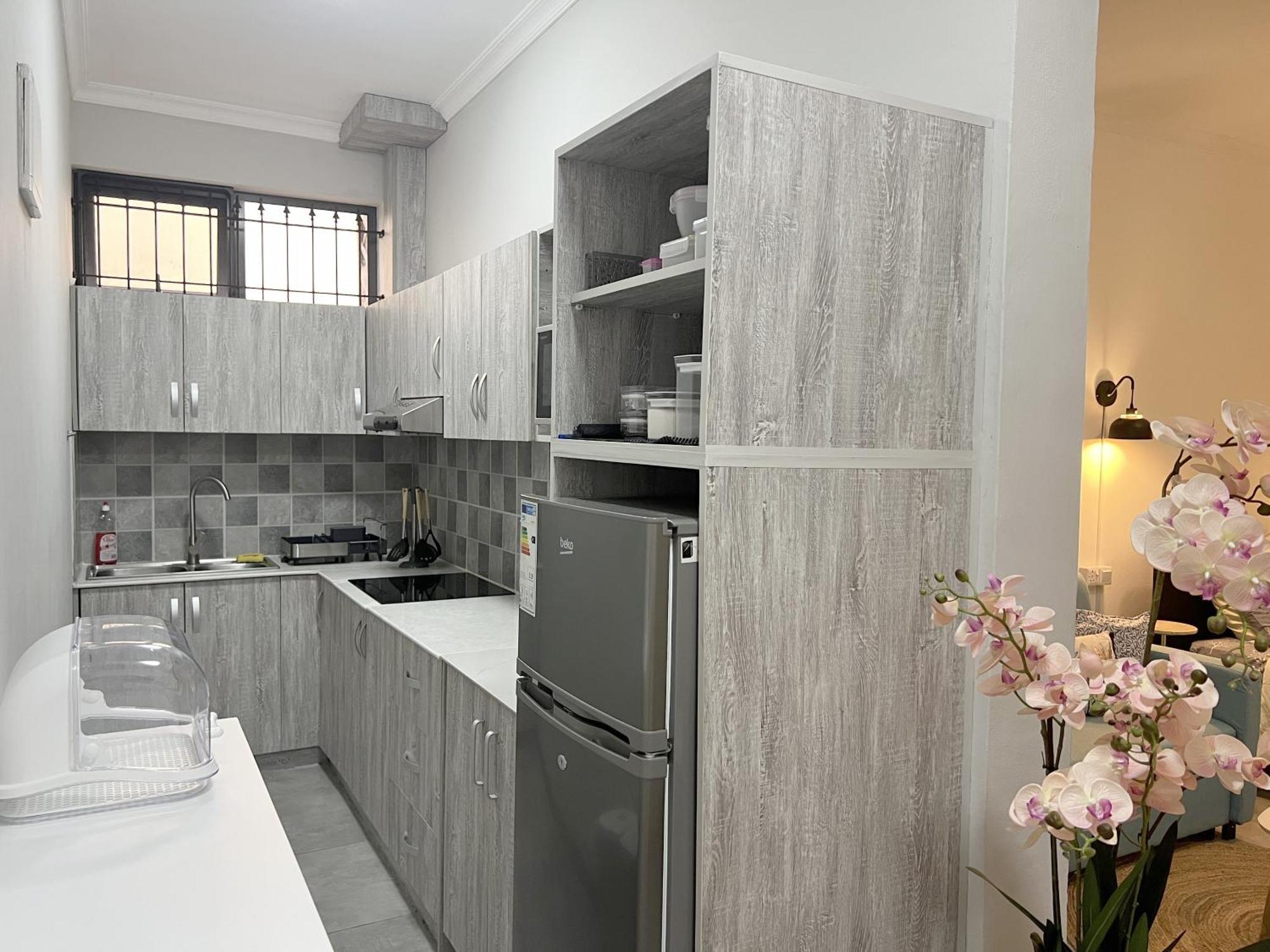 Newly Renovated Studio Apartment With Rooftop Pool, Few Steps To The Beach Flic-en-Flacq 外观 照片